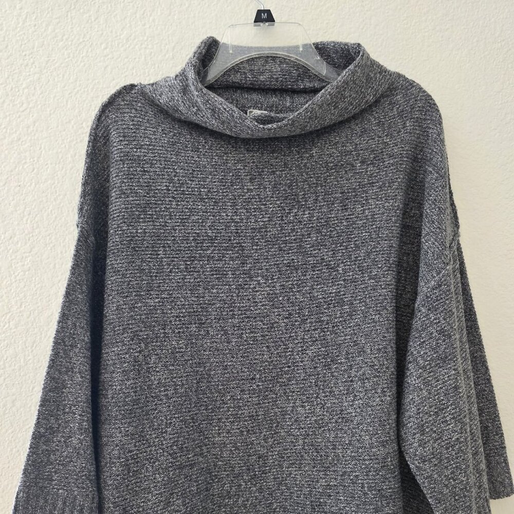 Sadie & Sage Sweater sz S